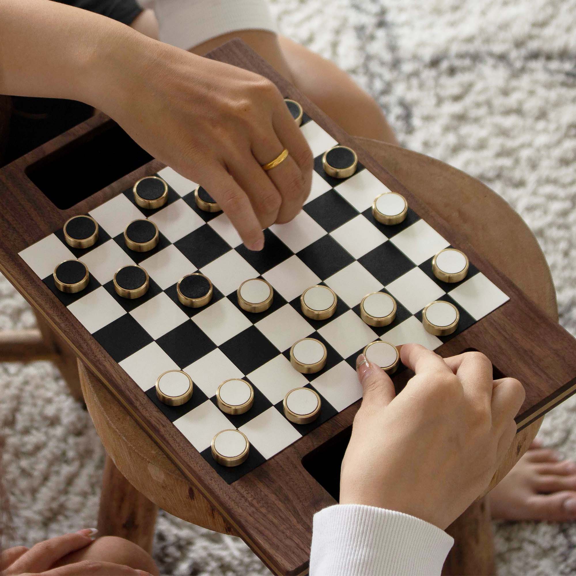 Deluxe Magnetic Wooden Checker